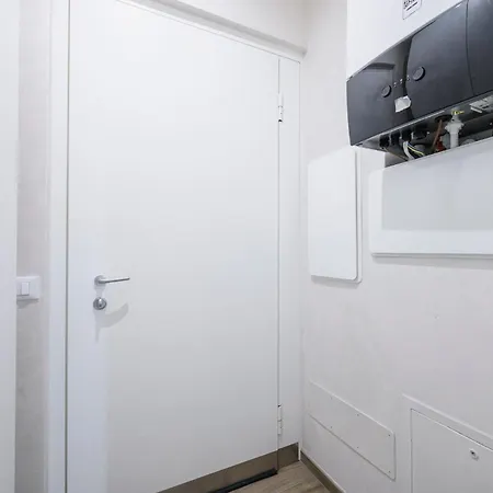 Arena Gateway - Modern Comfort * ורונה