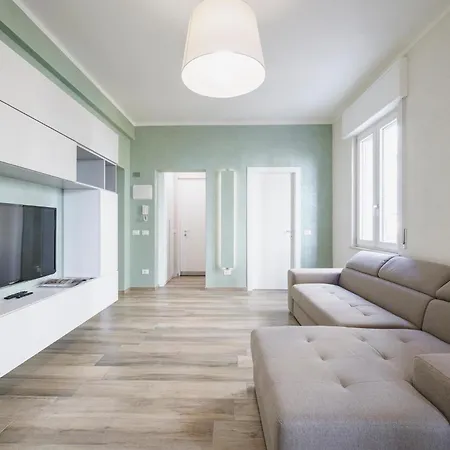 Arena Gateway - Modern Comfort *